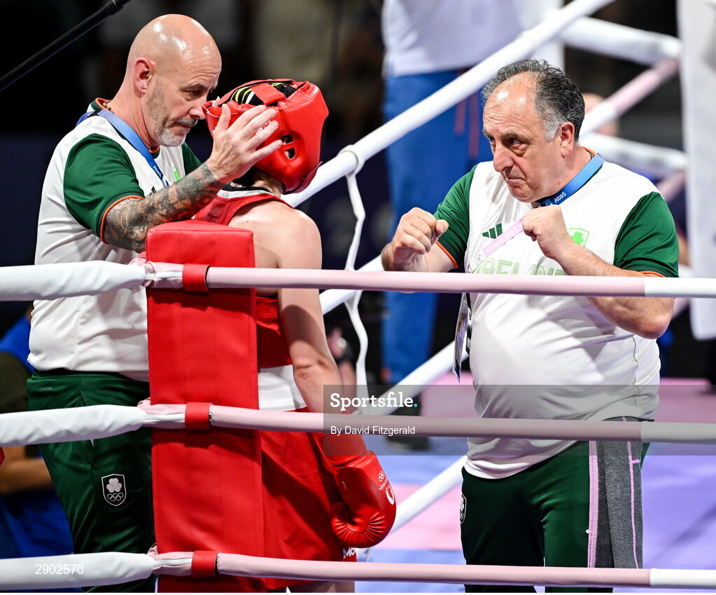 2 August 2024; Michaela Walsh of Team Ireland, centre, with Team Ireland head coach Zaur Antia, right, and coach Damian Kennedy during her women's 57Kg round of 16 bout against Svetlana Kamenova Staneva of Team Bulgaria at the North Paris Arena during the 2024 Paris Summer Olympic Games in Paris, France. Photo by David Fitzgerald/Sportsfile