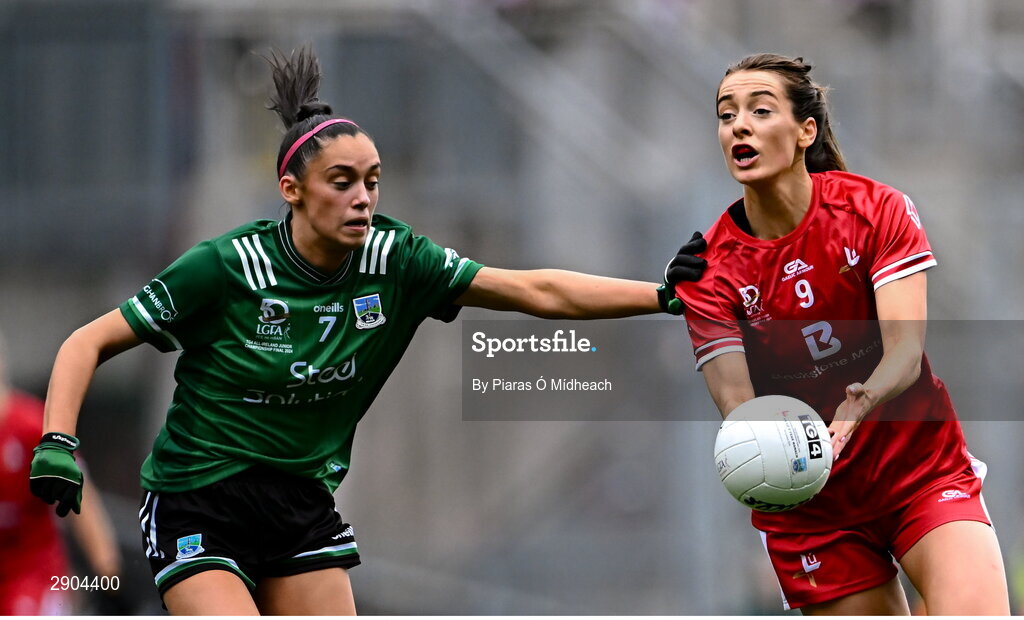 4 August 2024; Eimear Byrne of Louth in action against Cadhla-Cara Bogue of Fermanagh during the TG4 All-Ireland Ladies Football Junior Championship final match between Fermanagh and Louth at Croke Park in Dublin. Photo by Piaras Ó Mídheach/Sportsfile