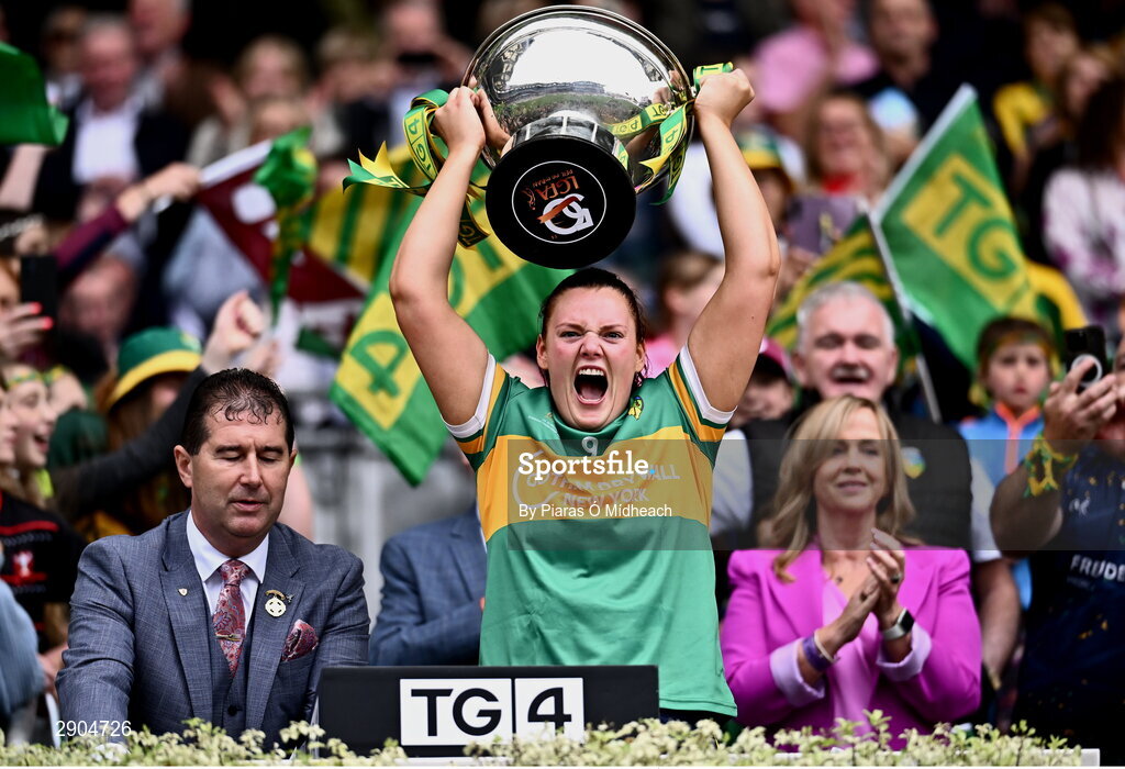 4 August 2024; Leitrim captain Michelle Guckian lifts the Mary Quinn Memorial cup after the TG4 All-Ireland Ladies Football Intermediate Championship final match between Leitrim and Tyrone at Croke Park in Dublin. Photo by Piaras Ó Mídheach/Sportsfile