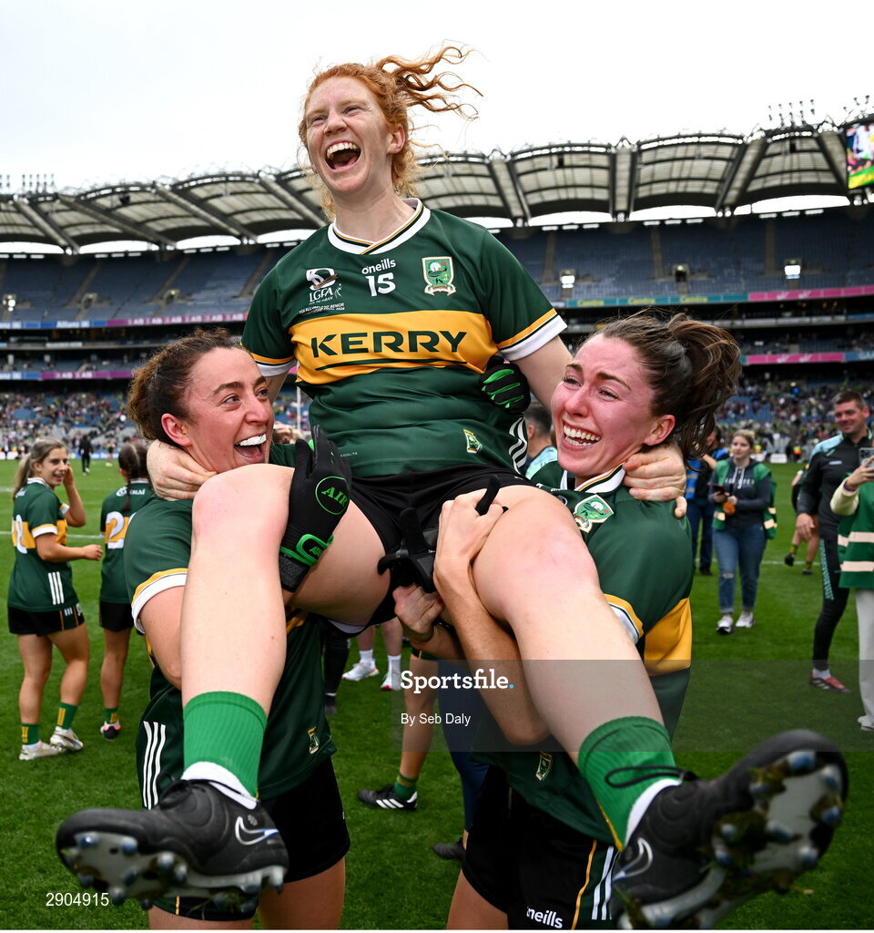 4 August 2024; Louise Ní Mhuircheartaigh of Kerry, centre, celebrates with teammates Aishling O'Connell, left, and Eilís Lynch after their side's victory in the TG4 All-Ireland Ladies Football Senior Championship final match between Galway and Kerry at Croke Park, Dublin. Photo by Seb Daly/Sportsfile