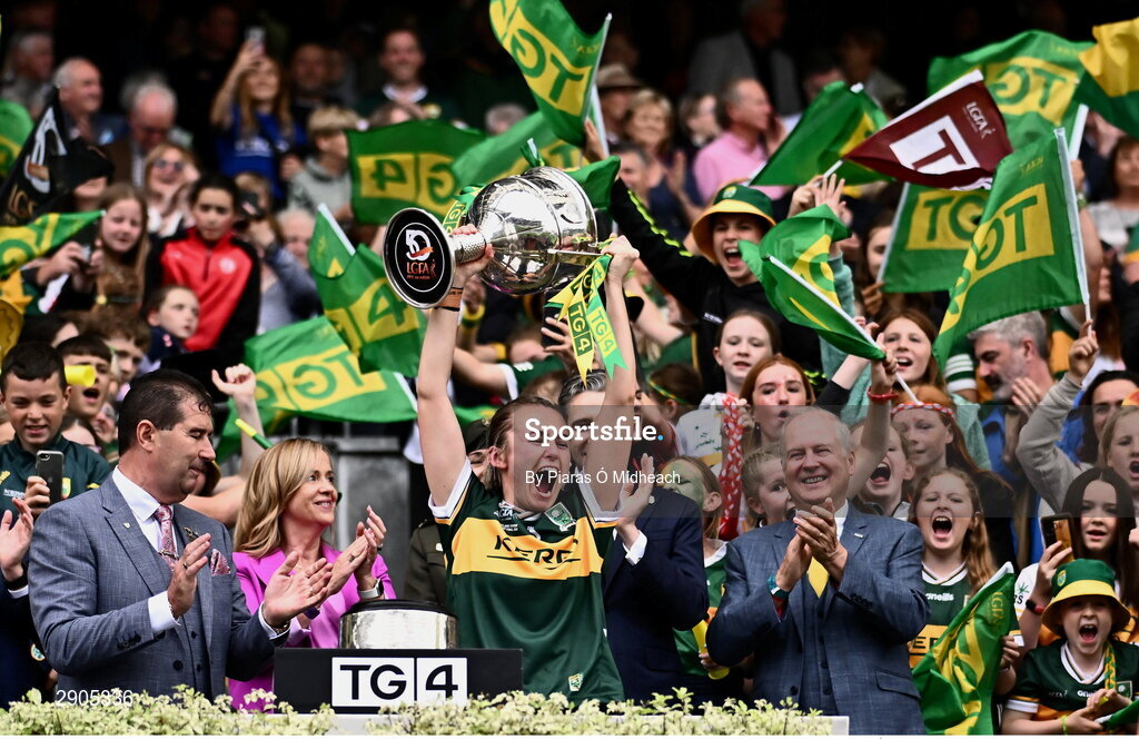 4 August 2024; Kerry captain Niamh Carmody lifts the Brendan Martin cup after the TG4 All-Ireland Ladies Football Senior Championship final match between Galway and Kerry at Croke Park in Dublin. Photo by Piaras Ó Mídheach/Sportsfile