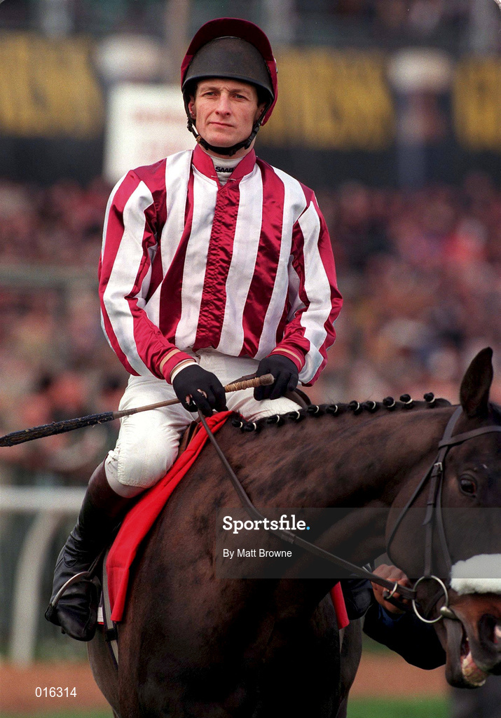 18 March 1998; Richard Dunwoody on Klairon Davis during day two of the Cheltenham Racing Festival at Prestbury Park in Cheltenham, England. Photo by Matt Browne/Sportsfile