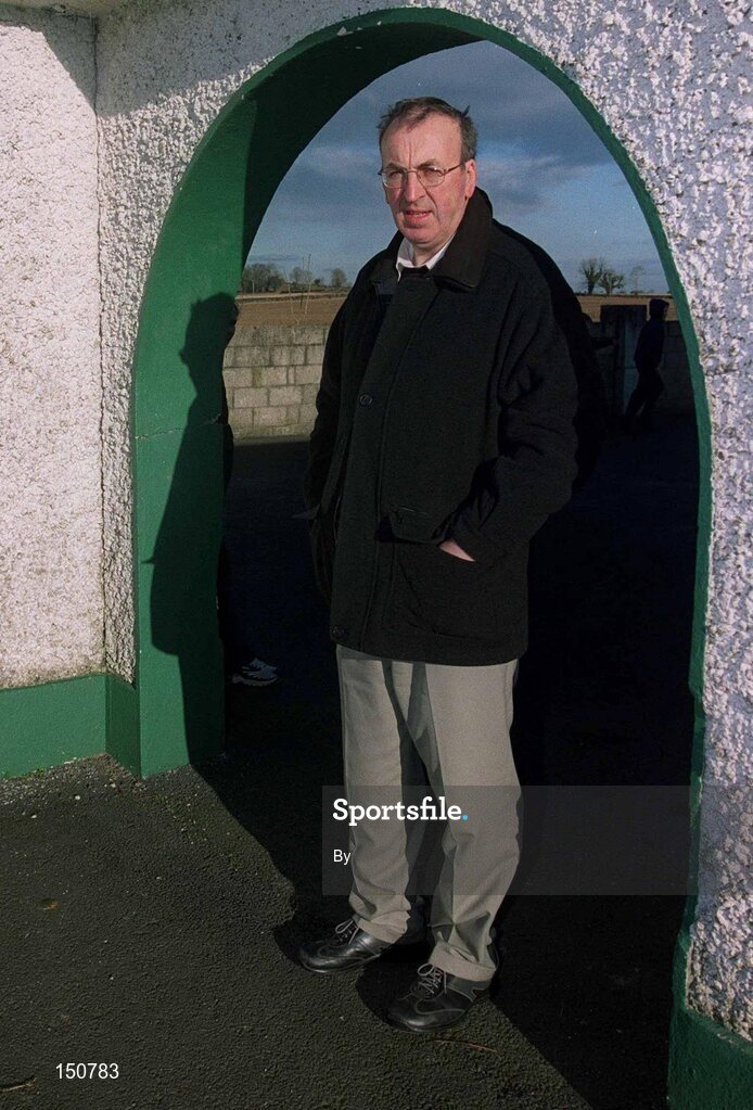 9 January 2003; Paudie Butler, Laois hurling manager pictured at Inch National School where he is a teacher, Bouladuff, Thurles, Co. Tipperary. Picture credit; Damien Eagers / SPORTSFILE