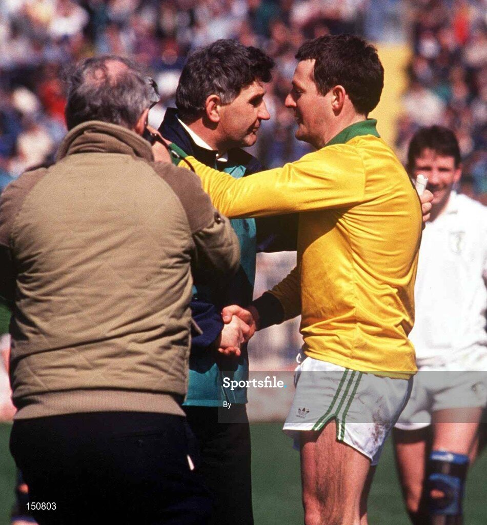 14 April 1991; Kerry goalkeeper Charlie Nelligan, right, congratulates Kildare manager Mick O'Dwyer after Kildare defeated Kerry. National Football League Quarter-Final, Croke Park, Dublin. Football. Picture credit; Ray McManus / SPORTSFILE