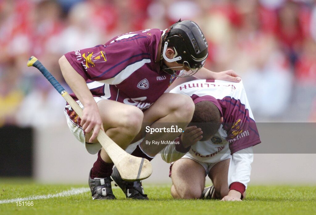 15 August 2004; Galway goalkeeper Mark Herlihy is comforted by his full-back Gerard Mahon. Minor Hurling Championship Semi-Final, Galway v Cork, Croke Park, Dublin. Picture credit; Ray McManus / SPORTSFILE