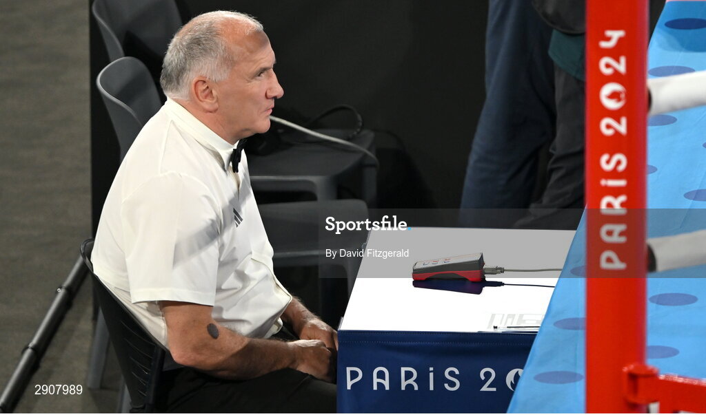 6 August 2024; Judge Ben McGarrigle watches on at Court Philippe-Chatrier in Roland Garros Stadium during the 2024 Paris Summer Olympic Games in Paris, France. Photo by David Fitzgerald/Sportsfile