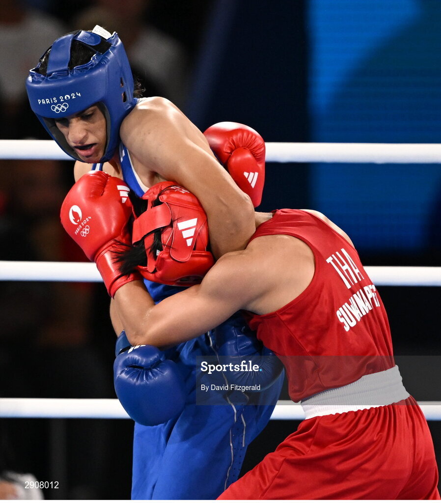 6 August 2024; Imane Khelif of Team Algeria, left, and Janjaem Suwannapheng of Team Thailand during their women's 66kg semi-final bout at Court Philippe-Chatrier in Roland Garros Stadium during the 2024 Paris Summer Olympic Games in Paris, France. Photo by David Fitzgerald/Sportsfile