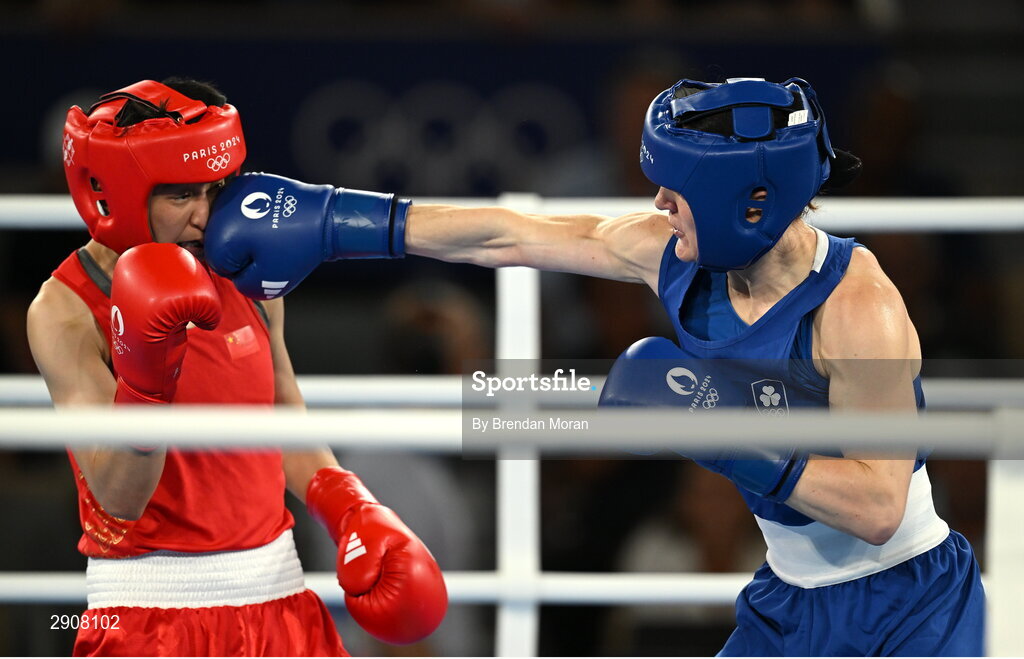 6 August 2024; Kellie Harrington of Team Ireland, right, and Wenlu Yang of Team People's Republic of China during their women's 60kg final bout at Court Philippe-Chatrier in Roland Garros Stadium during the 2024 Paris Summer Olympic Games in Paris, France. Photo by Brendan Moran/Sportsfile