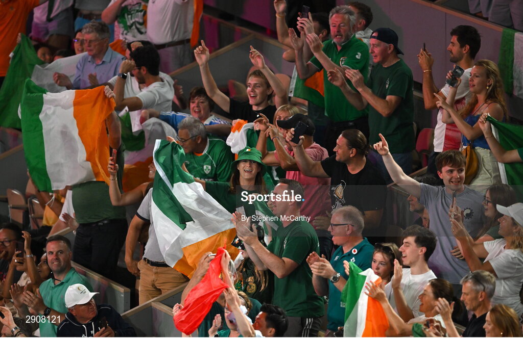 6 August 2024; Supporters of Kellie Harrington of Team Ireland show their support during her women's 60kg final bout against Wenlu Yang of Team People's Republic of China at Court Philippe-Chatrier in Roland Garros Stadium during the 2024 Paris Summer Olympic Games in Paris, France. Photo by Stephen McCarthy/Sportsfile