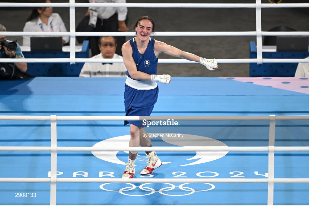 6 August 2024; Kellie Harrington of Team Ireland, celebrates after defeating Wenlu Yang of Team People's Republic of China after their women's 60kg final bout at Court Philippe-Chatrier in Roland Garros Stadium during the 2024 Paris Summer Olympic Games in Paris, France. Photo by Stephen McCarthy/Sportsfile