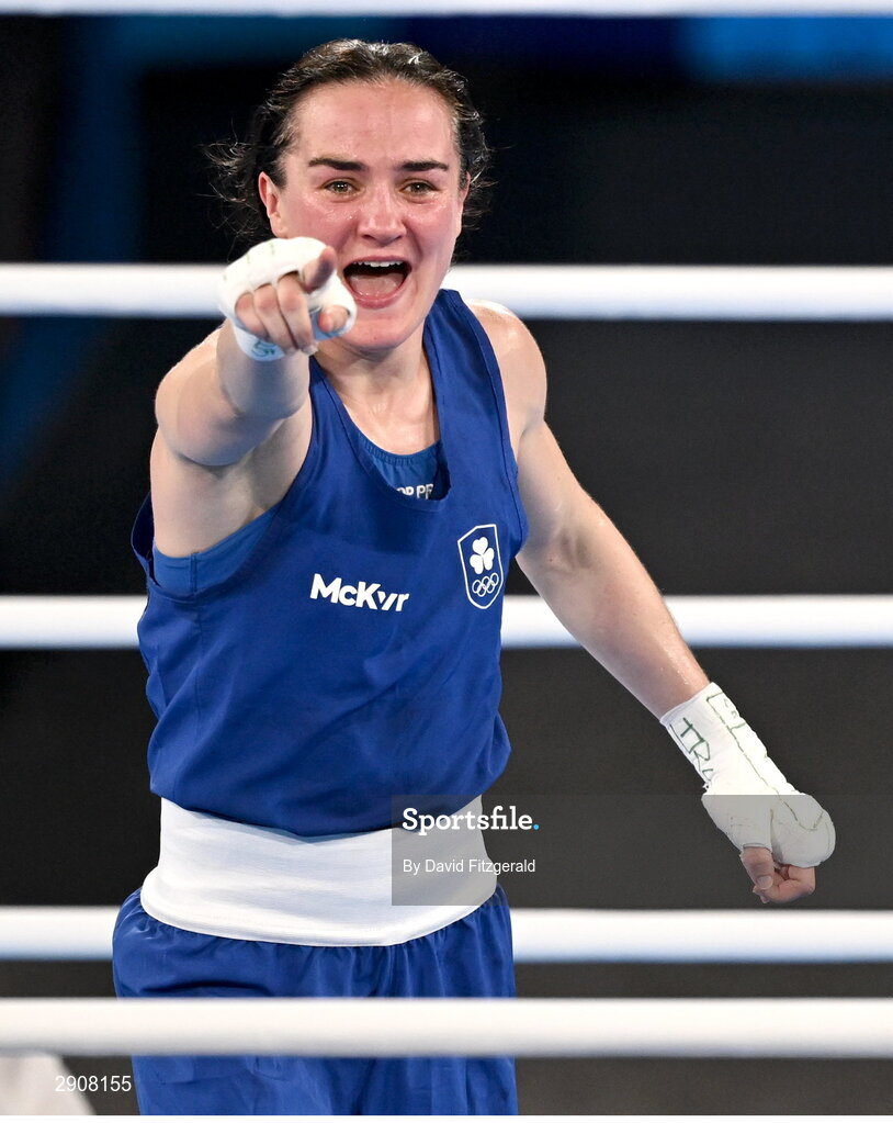 6 August 2024; Kellie Harrington of Team Ireland celebrates defeating Wenlu Yang of Team People's Republic of China in their women's 60kg final bout at Court Philippe-Chatrier in Roland Garros Stadium during the 2024 Paris Summer Olympic Games in Paris, France. Photo by David Fitzgerald/Sportsfile