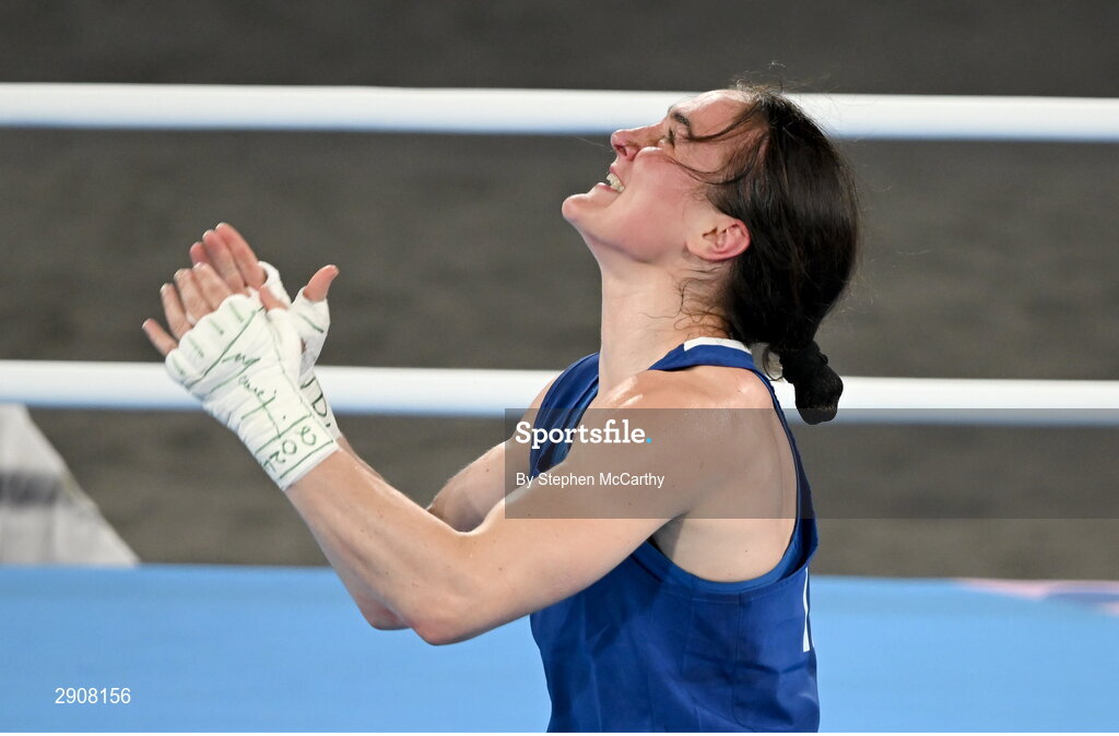 6 August 2024; Kellie Harrington of Team Ireland celebrates after defeating Wenlu Yang of Team People's Republic of China after their women's 60kg final bout at Court Philippe-Chatrier in Roland Garros Stadium during the 2024 Paris Summer Olympic Games in Paris, France. Photo by Stephen McCarthy/Sportsfile