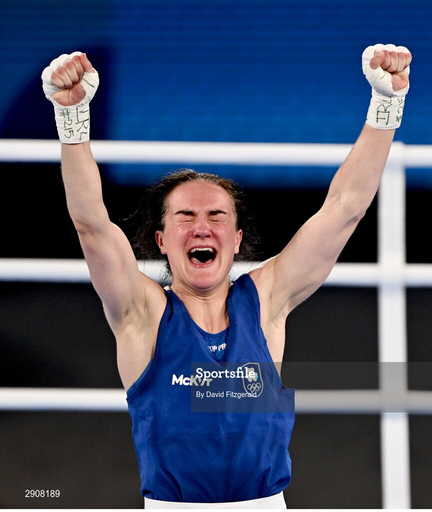 6 August 2024; Kellie Harrington of Team Ireland celebrates defeating Wenlu Yang of Team People's Republic of China in their women's 60kg final bout at Court Philippe-Chatrier in Roland Garros Stadium during the 2024 Paris Summer Olympic Games in Paris, France. Photo by David Fitzgerald/Sportsfile