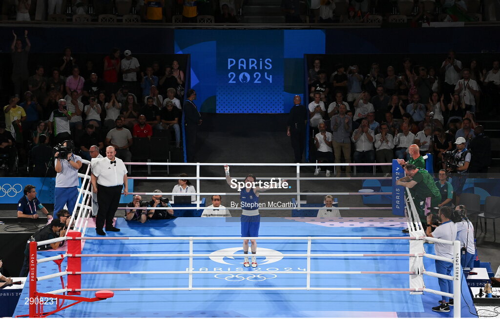 6 August 2024; Kellie Harrington of Team Ireland celebrates after defeating Wenlu Yang of Team People's Republic of China in their women's 60kg final bout at Court Philippe-Chatrier in Roland Garros Stadium during the 2024 Paris Summer Olympic Games in Paris, France. Photo by Stephen McCarthy/Sportsfile