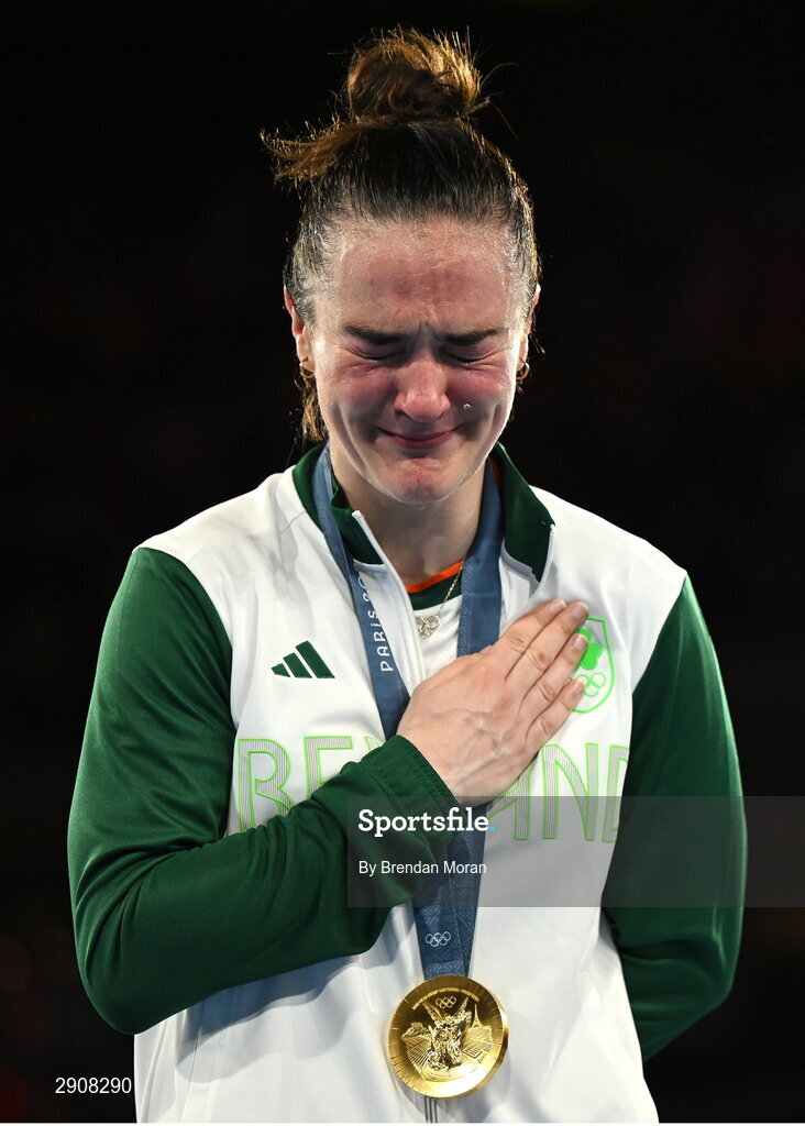 6 August 2024; An emotional Kellie Harrington of Team Ireland celebrates with her gold medal after defeating Wenlu Yang of Team People's Republic of China in their women's 60kg final bout  at Court Philippe-Chatrier in Roland Garros Stadium during the 2024 Paris Summer Olympic Games in Paris, France. Photo by Brendan Moran/Sportsfile