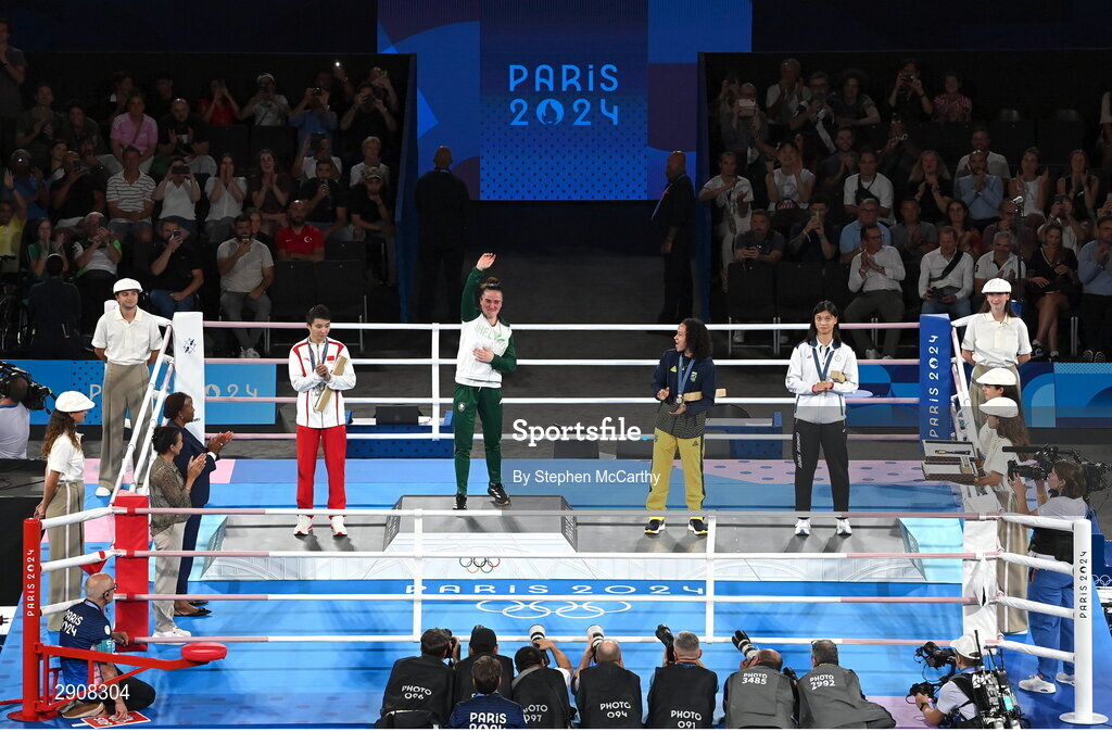6 August 2024; Women's 60kg medallists, from left, silver medallist Wenlu Yang of Team Peoples's Republic of China, gold medallist Kellie Harrington of Team Ireland, and bronze medallists Beatriz Soares Ferreira of Team Brazil and Shih Yi Wu of Team Chinese Taipei during the medal presentation at Court Philippe-Chatrier in Roland Garros Stadium during the 2024 Paris Summer Olympic Games in Paris, France. Photo by Stephen McCarthy/Sportsfile