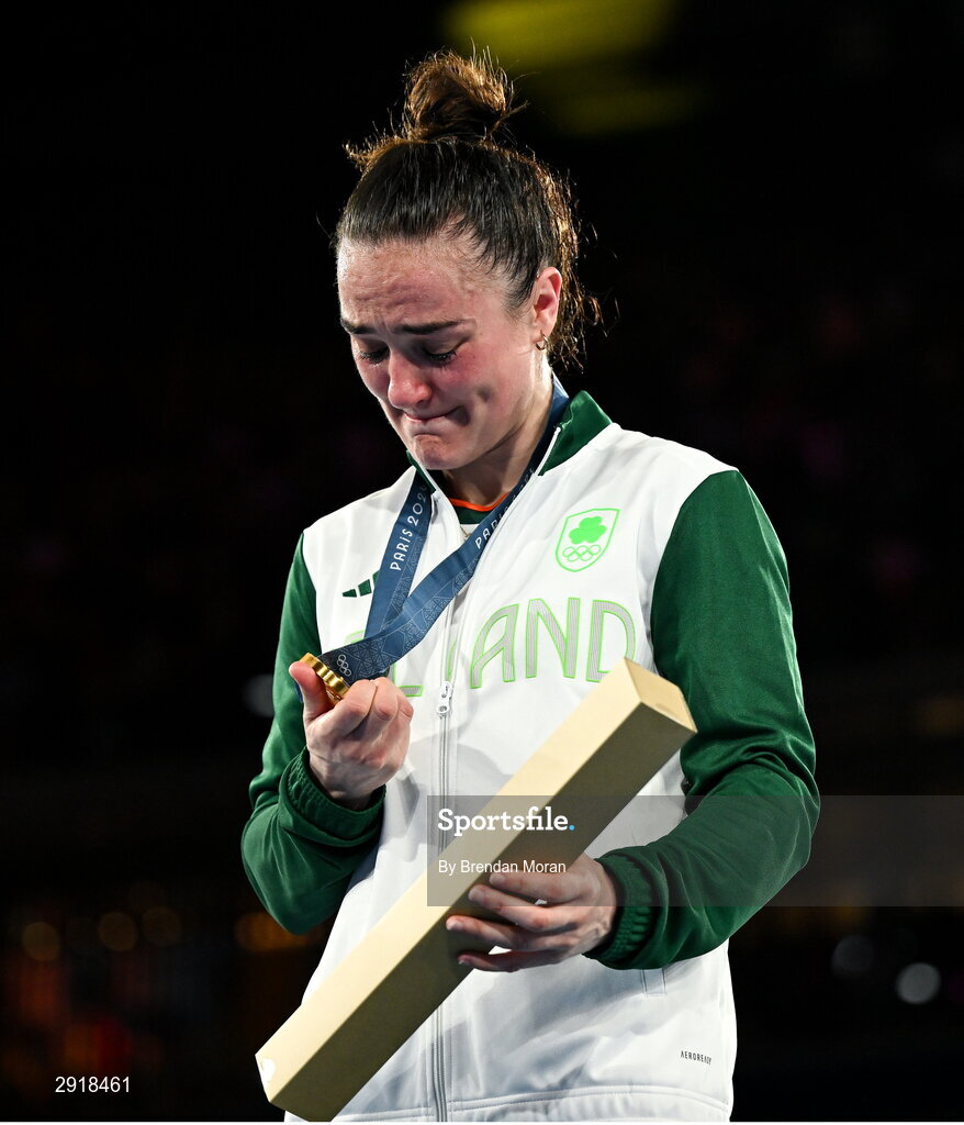 6 August 2024; An emotional Kellie Harrington of Team Ireland with her gold medal after defeating Wenlu Yang of Team People's Republic of China in their women's 60kg final bout at Court Philippe-Chatrier in Roland Garros Stadium during the 2024 Paris Summer Olympic Games in Paris, France. Photo by Brendan Moran/Sportsfile