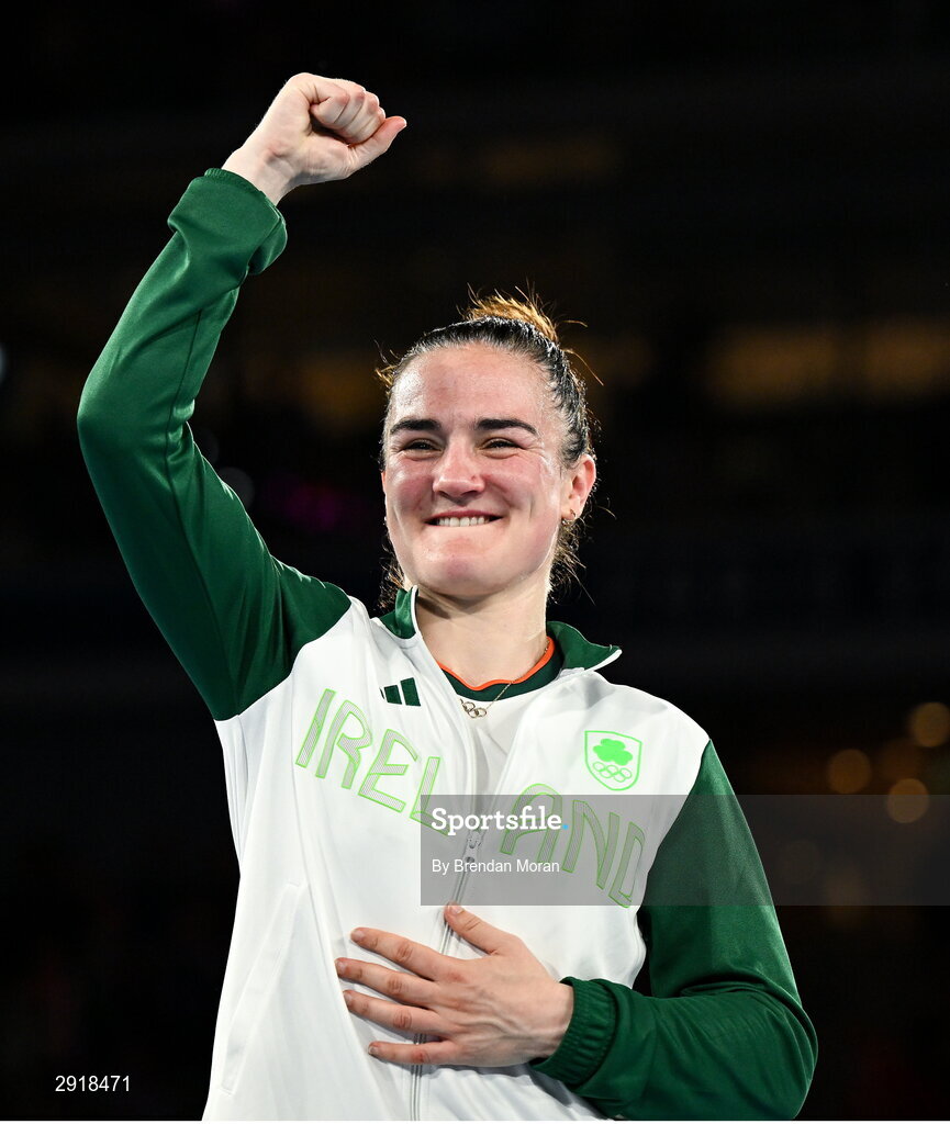6 August 2024; Kellie Harrington of Team Ireland celebrates before receiving her gold medal after defeating Wenlu Yang of Team People's Republic of China in their women's 60kg final bout at Court Philippe-Chatrier in Roland Garros Stadium during the 2024 Paris Summer Olympic Games in Paris, France. Photo by Brendan Moran/Sportsfile