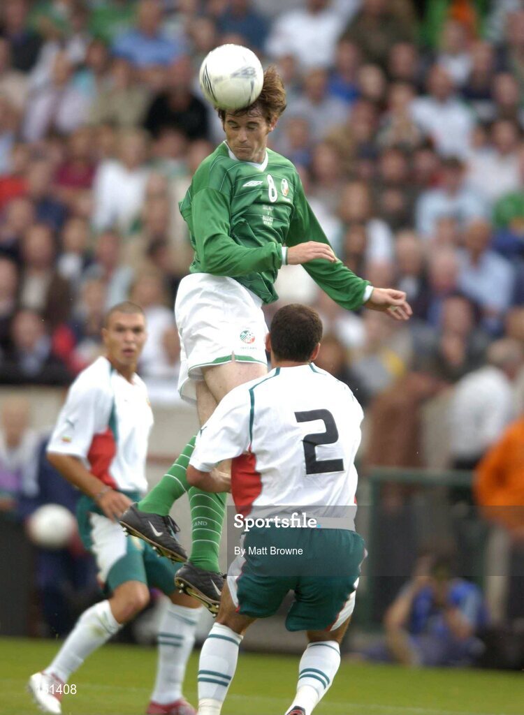 18 August 2004; Kevin Kilbane, Republic of Ireland, in action against Radostin Kishishov, Bulgaria. International Friendly, Republic of Ireland v Bulgaria, Lansdowne Road, Dublin. Picture credit; Matt Browne / SPORTSFILE