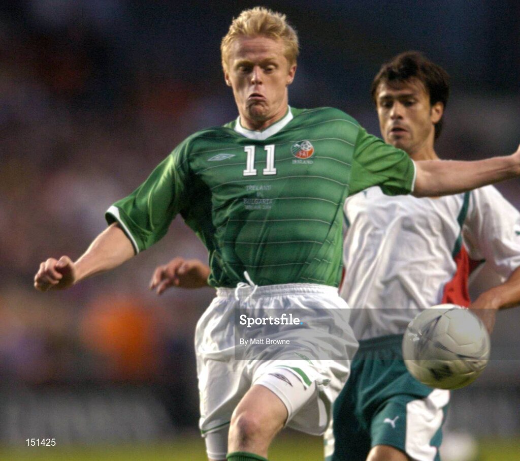18 August 2004; Damien Duff, Republic of Ireland, in action against Rossen Kirilov, Bulgaria. International Friendly, Republic of Ireland v Bulgaria, Lansdowne Road, Dublin. Picture credit; Matt Browne / SPORTSFILE