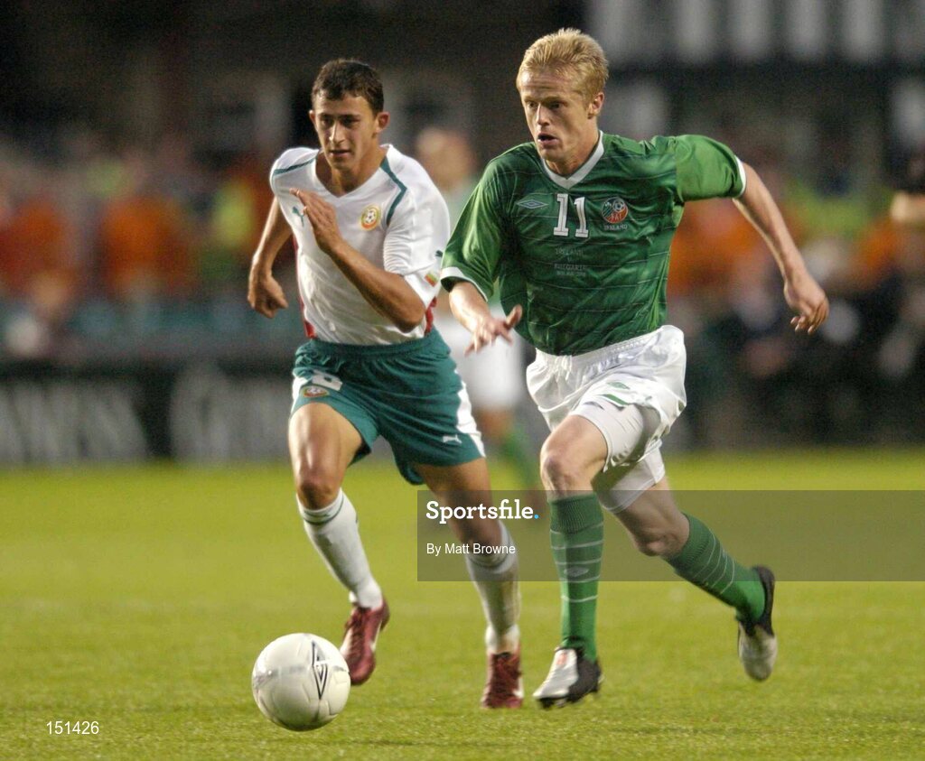 18 August 2004; Damien Duff, Republic of Ireland, in action against Chavadar Yankov, Bulgaria. International Friendly, Republic of Ireland v Bulgaria, Lansdowne Road, Dublin. Picture credit; Matt Browne / SPORTSFILE