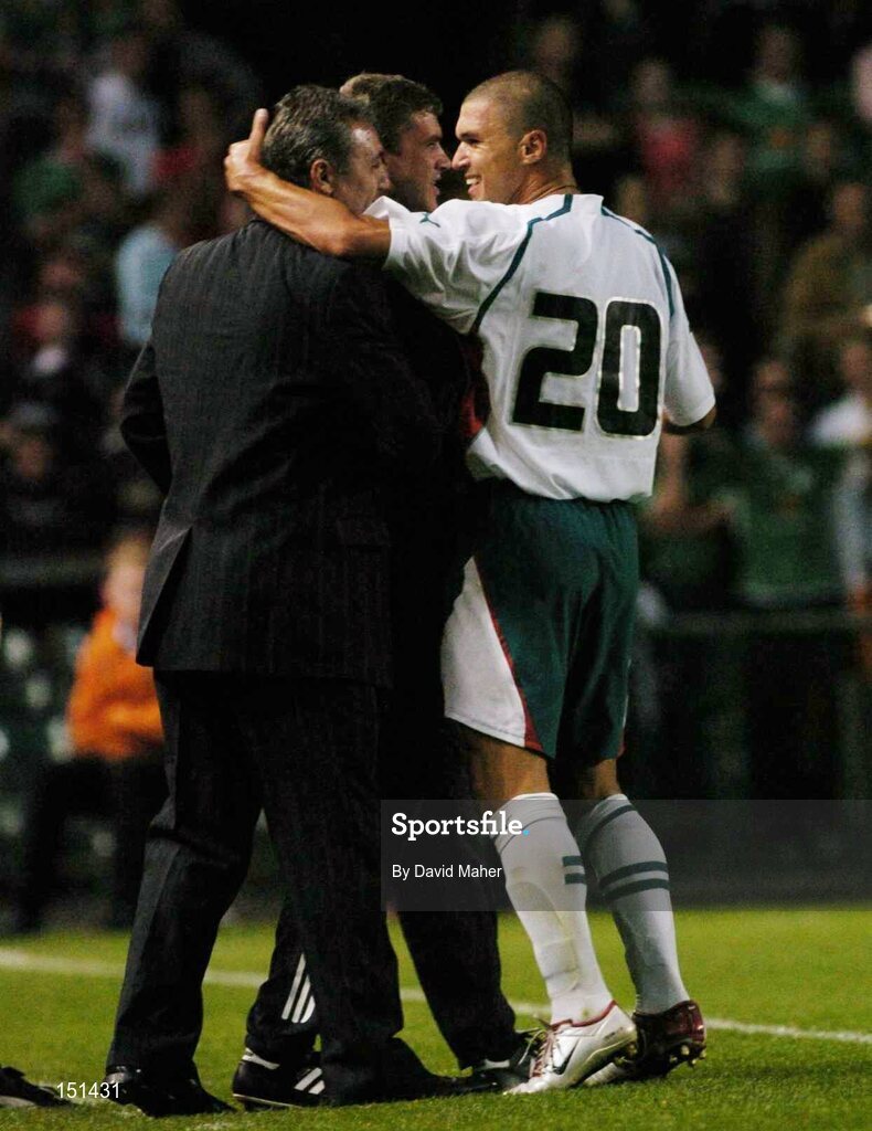 18 August 2004; Valeri Bozhinov, Bulgaria , celebrates after scoring his sides first goal with his manager Hristo Stoichkov. International Friendly, Republic of Ireland v Bulgaria, Lansdowne Road, Dublin. Picture credit; David Maher / SPORTSFILE