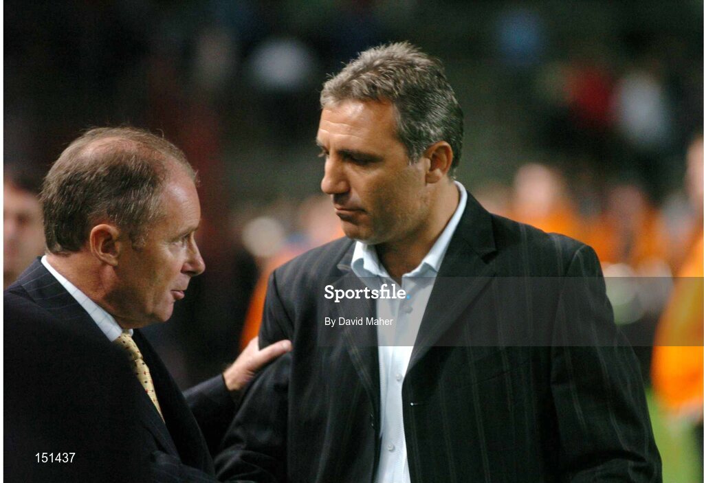 18 August 2004; Brian Kerr, Republic of Ireland manager, shakes hands with Bulgarian manager Hristo Stoichdov at the end of the game. International Friendly, Republic of Ireland v Bulgaria, Lansdowne Road, Dublin. Picture credit; David Maher / SPORTSFILE