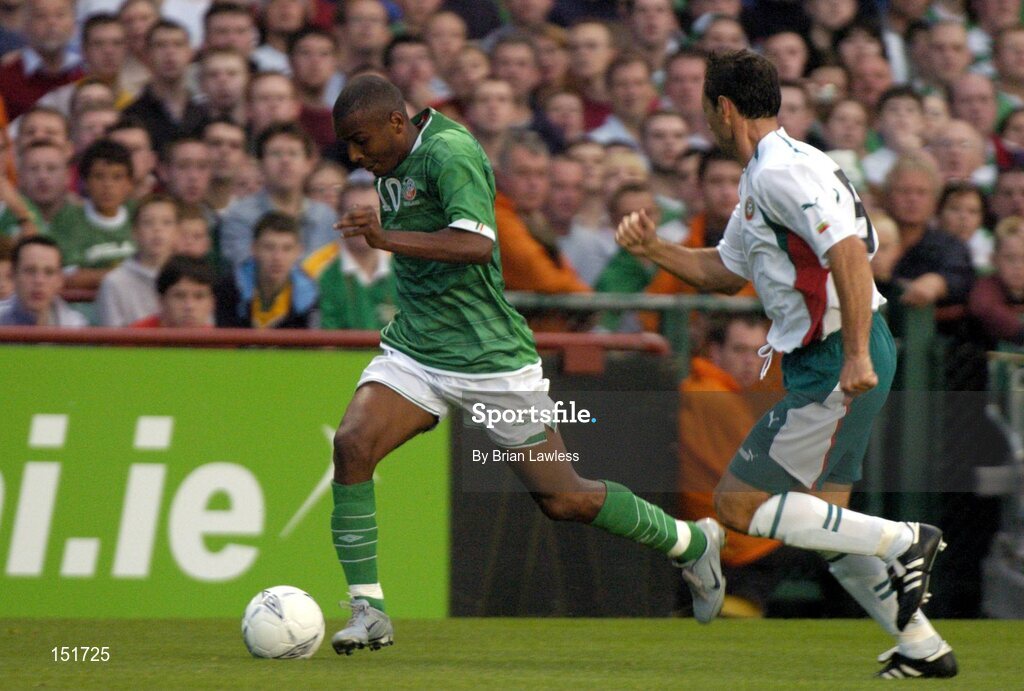 18 August 2004; Clinton Morrison, Republic of Ireland, in action against Georgi Markov, Bulgaria. International Friendly, Republic of Ireland v Bulgaria, Lansdowne Road, Dublin. Picture credit; Brian Lawless / SPORTSFILE