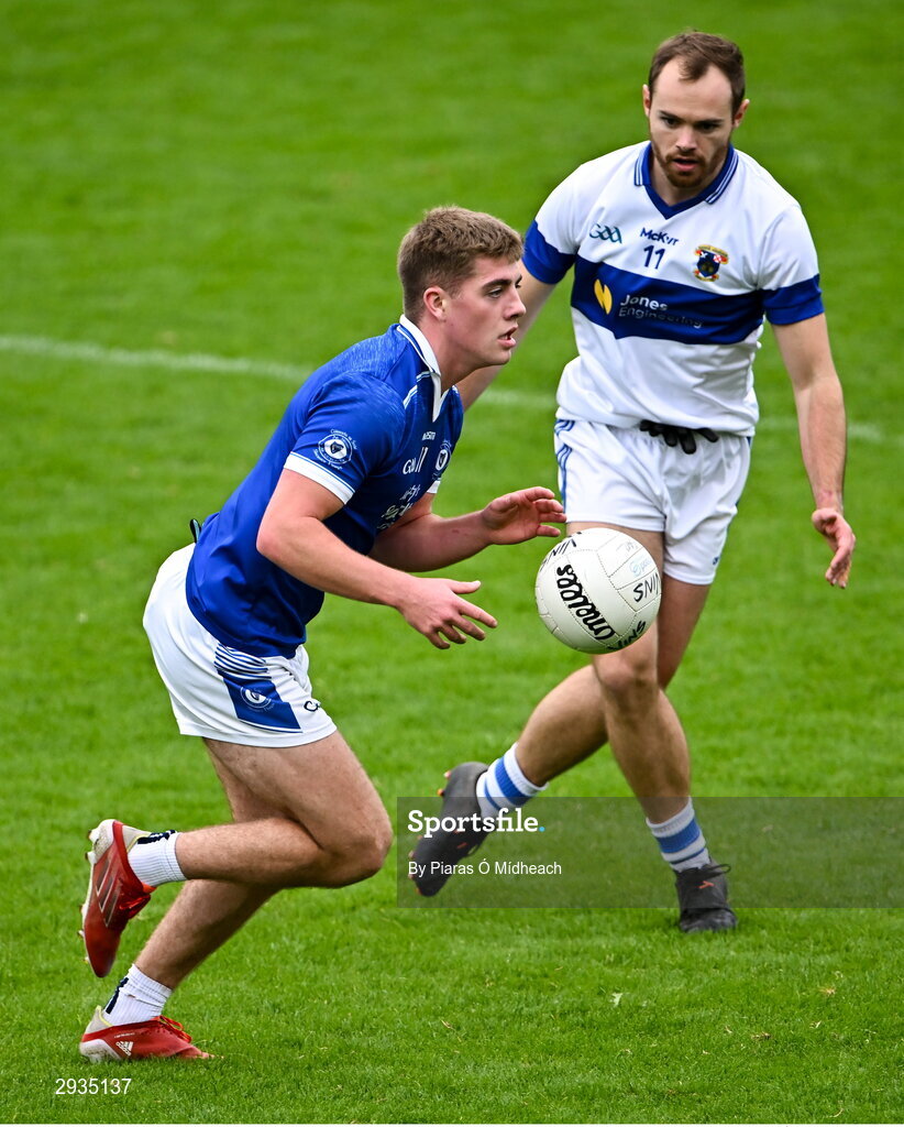 8 September 2024; Greg McEneaney of Skerries Harps in action against Gavin Burke of St Vincent's during the Dublin County Senior 1 Club Football Championship Group 4 match between Skerries Harps and St Vincent's at Parnell Park in Dublin. Photo by Piaras Ó Mídheach/Sportsfile