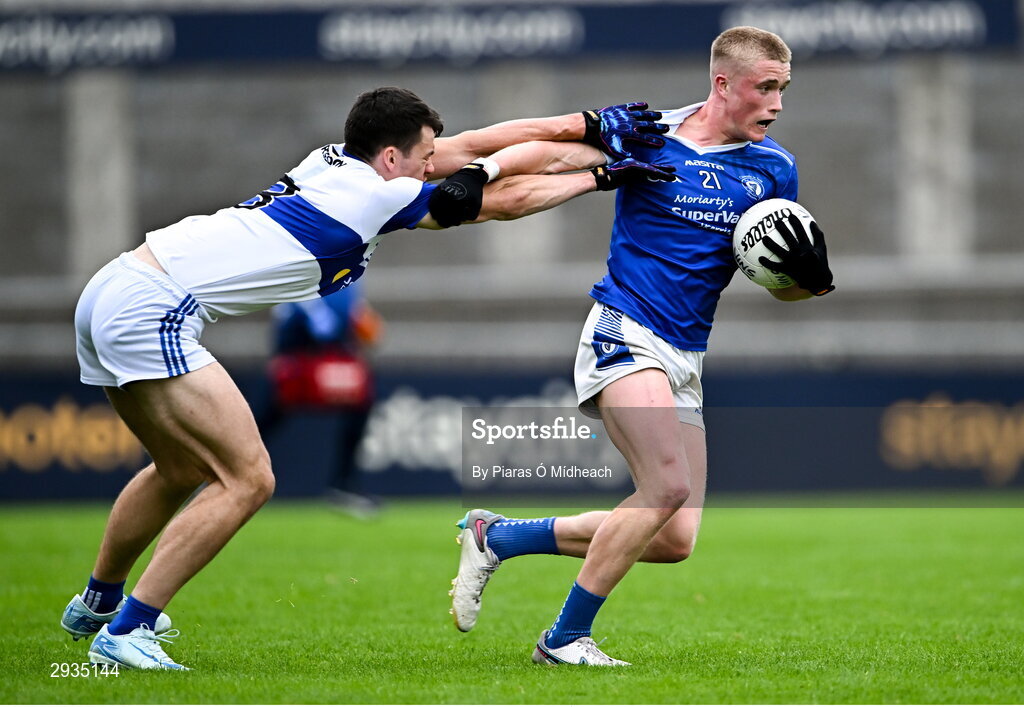 8 September 2024; Paddy Kelly of Skerries Harps in action against Adrian Cumimins of St Vincent's during the Dublin County Senior 1 Club Football Championship Group 4 match between Skerries Harps and St Vincent's at Parnell Park in Dublin. Photo by Piaras Ó Mídheach/Sportsfile