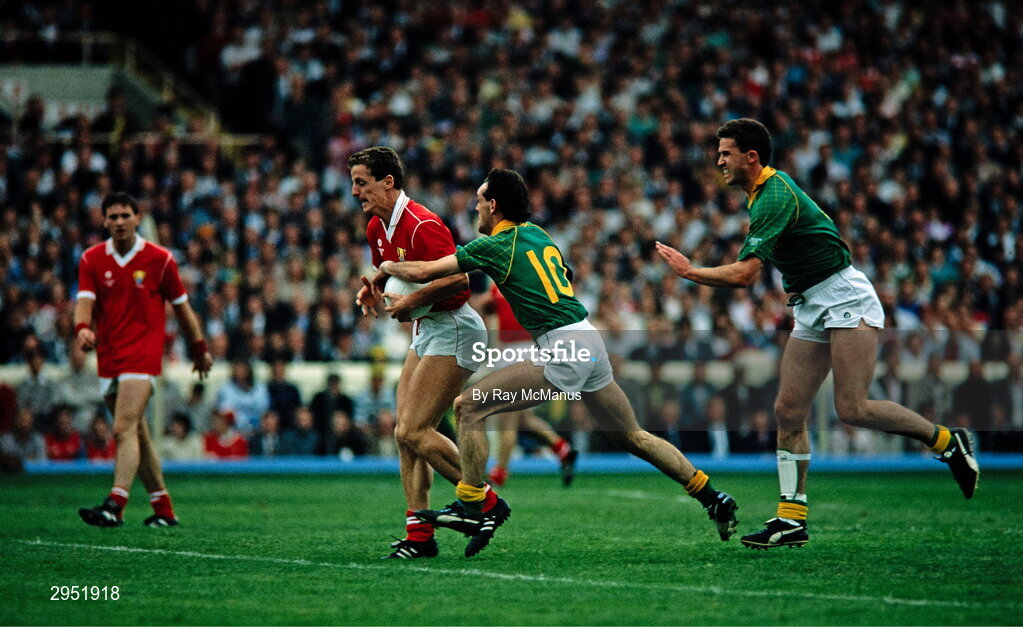 16 September 1990; Barry Coffey of Cork in action against David Beggy, 10, and Liam Hayes of Meath during the All-Ireland Senior Football Championship Final between Cork and Meath at Croke Park in Dublin. Photo by Ray McManus/Sportsfile
