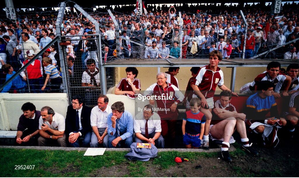 17 August 1986; Galway substitutes and officials during the All-Ireland Senior Football Championship Semi-Final match between Tyrone and Galway at Croke Park in Dublin. Photo by Ray McManus/Sportsfile