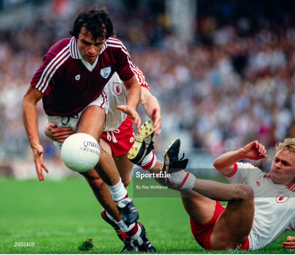 17 August 1986; Gay McManus of Galway in action during the All-Ireland Senior Football Championship Semi-Final match between Tyrone and Galway at Croke Park in Dublin. Photo by Ray McManus/Sportsfile