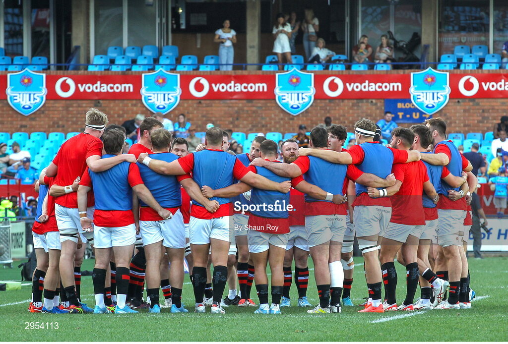 5 October 2024; Ulster players huddle before the United Rugby Championship match between Vodacom Bulls and Ulster at Loftus Versfeld Stadium in Pretoria, South Africa. Photo by Shaun Roy/Sportsfile