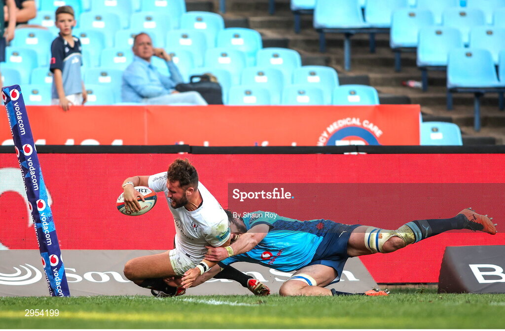 5 October 2024; Ben Carson of Ulster dives over to score a try during the United Rugby Championship match between Vodacom Bulls and Ulster at Loftus Versfeld Stadium in Pretoria, South Africa. Photo by Shaun Roy/Sportsfile