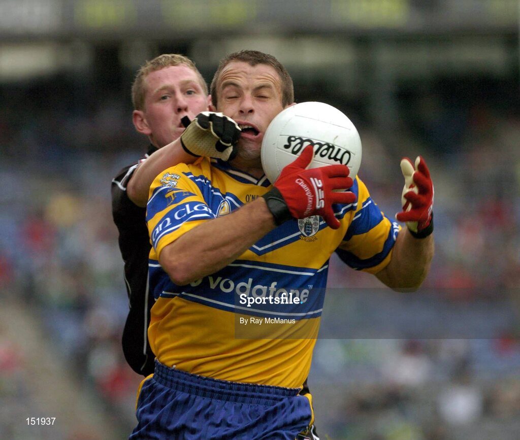 22 August 2004; Padraig Gallagher, Clare, in action against Adrian Marren, Sligo. Tommy Murphy Cup Final, Clare v Sligo, Croke Park, Dublin. Picture credit; Ray McManus / SPORTSFILE
