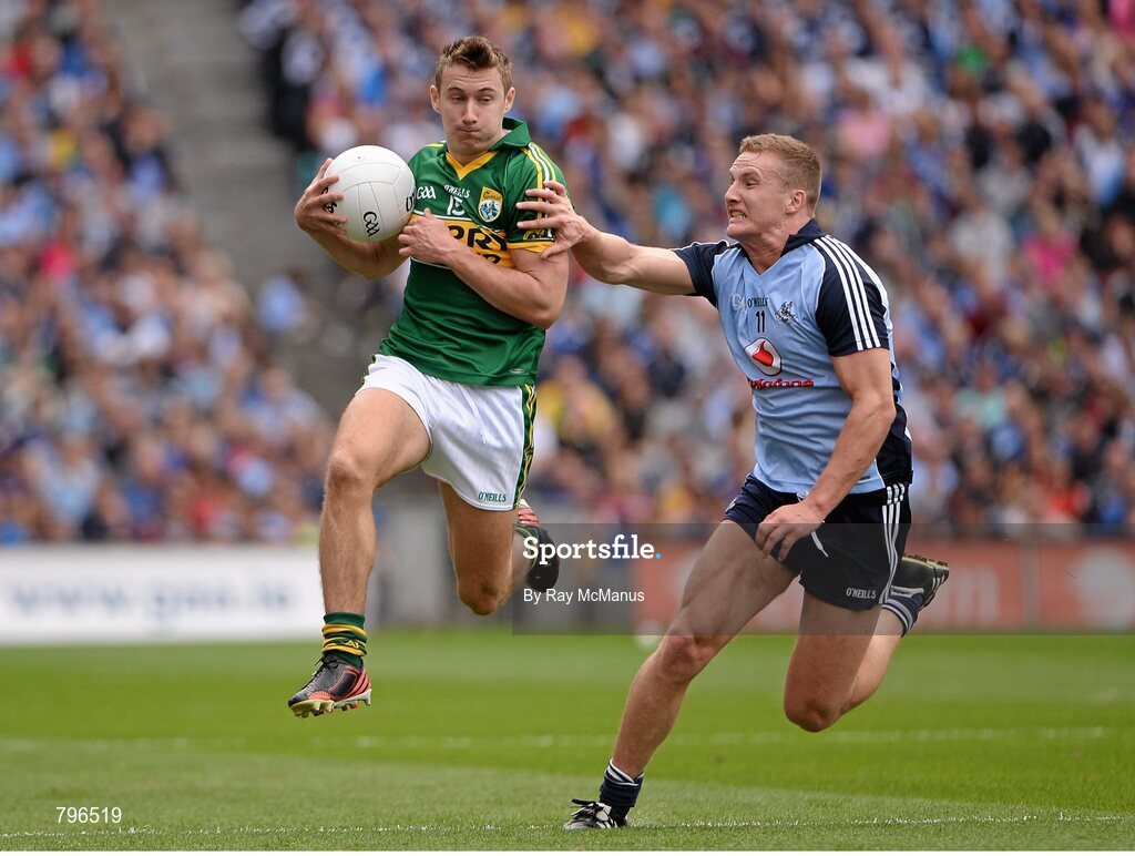 1 September 2013; James O'Donoghue, Kerry, in action against Ciaran Kilkenny, Dublin. GAA Football All-Ireland Senior Championship, Semi-Final, Dublin v Kerry, Croke Park, Dublin. Picture credit: Ray McManus / SPORTSFILE