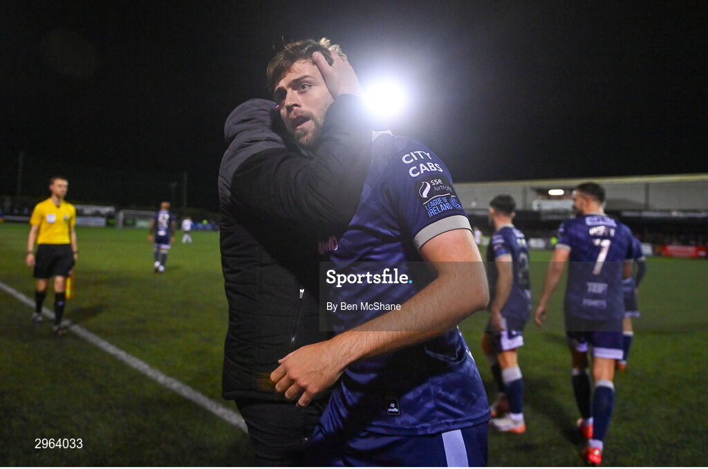 18 October 2024; Will Patching of Derry City celebrates with Derry City manager Ruaidhrí Higgins, left, after scoring their side's second goal during the SSE Airtricity Men's Premier Division match between Dundalk and Derry City at Oriel Park in Dundalk, Louth. Photo by Ben McShane/Sportsfile