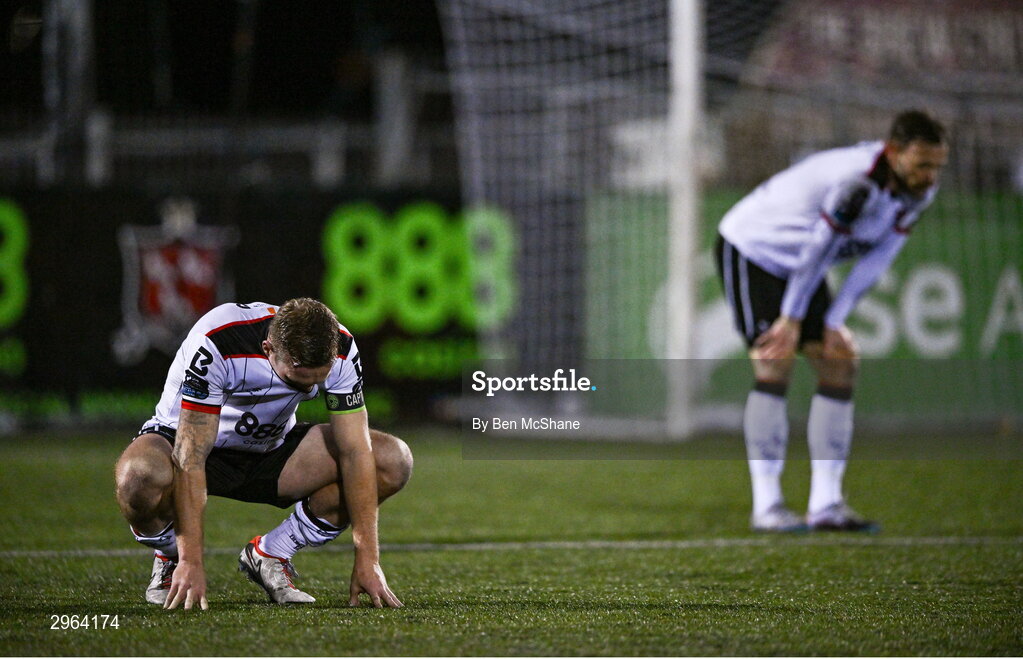 18 October 2024; John Mountney of Dundalk reacts at the final whistle of the SSE Airtricity Men's Premier Division match between Dundalk and Derry City at Oriel Park in Dundalk, Louth. Photo by Ben McShane/Sportsfile