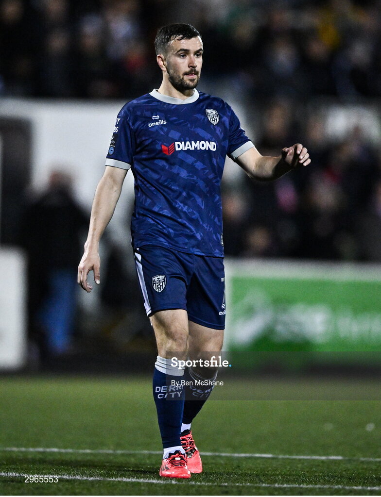 18 October 2024; Michael Duffy of Derry City during the SSE Airtricity Men's Premier Division match between Dundalk and Derry City at Oriel Park in Dundalk, Louth. Photo by Ben McShane/Sportsfile