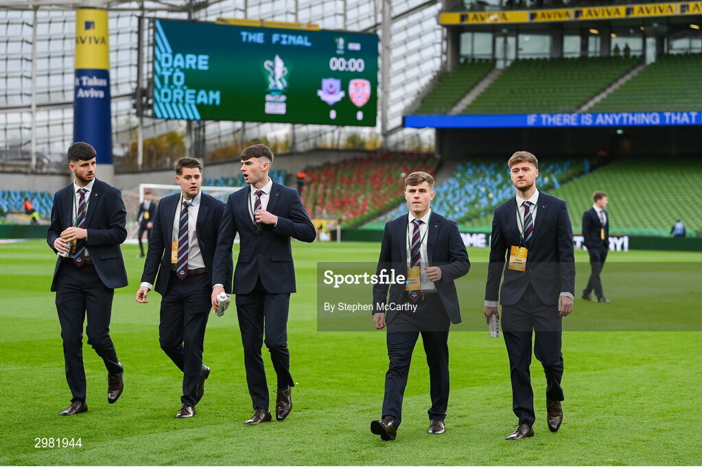 10 November 2024; Drogheda United players walk the pitch before the Sports Direct Men's FAI Cup Final match between Drogheda United and Derry City at the Aviva Stadium in Dublin. Photo by Stephen McCarthy/Sportsfile