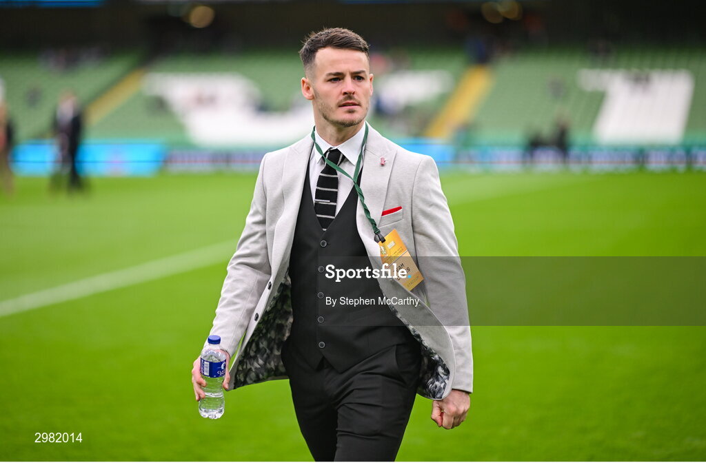 10 November 2024; Danny Mullen of Derry City walks the pitch before the Sports Direct Men's FAI Cup Final match between Drogheda United and Derry City at the Aviva Stadium in Dublin. Photo by Stephen McCarthy/Sportsfile