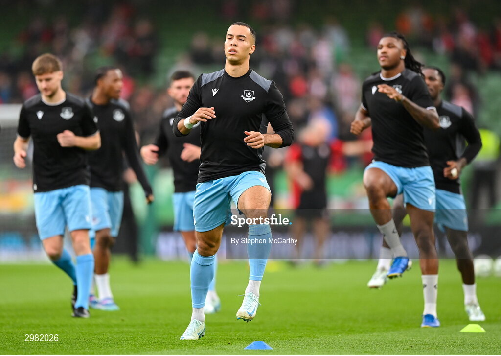 10 November 2024; Douglas James-Taylor of Drogheda United warms-up before the Sports Direct Men's FAI Cup Final match between Drogheda United and Derry City at the Aviva Stadium in Dublin. Photo by Stephen McCarthy/Sportsfile