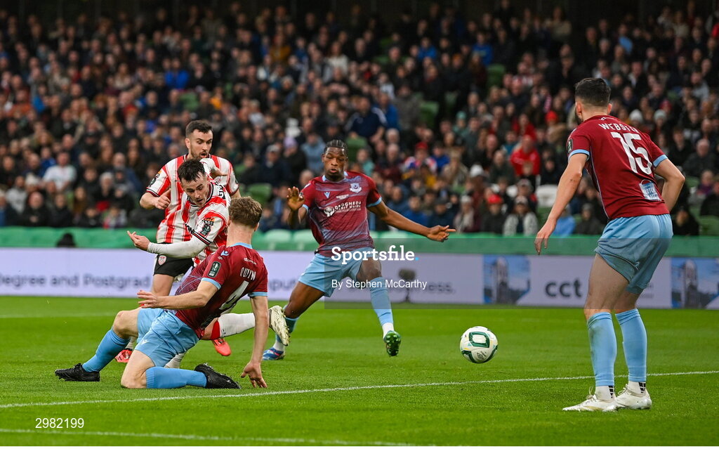 10 November 2024; Danny Mullen of Derry City has an attempt on goal during the Sports Direct Men's FAI Cup Final match between Drogheda United and Derry City at the Aviva Stadium in Dublin. Photo by Stephen McCarthy/Sportsfile