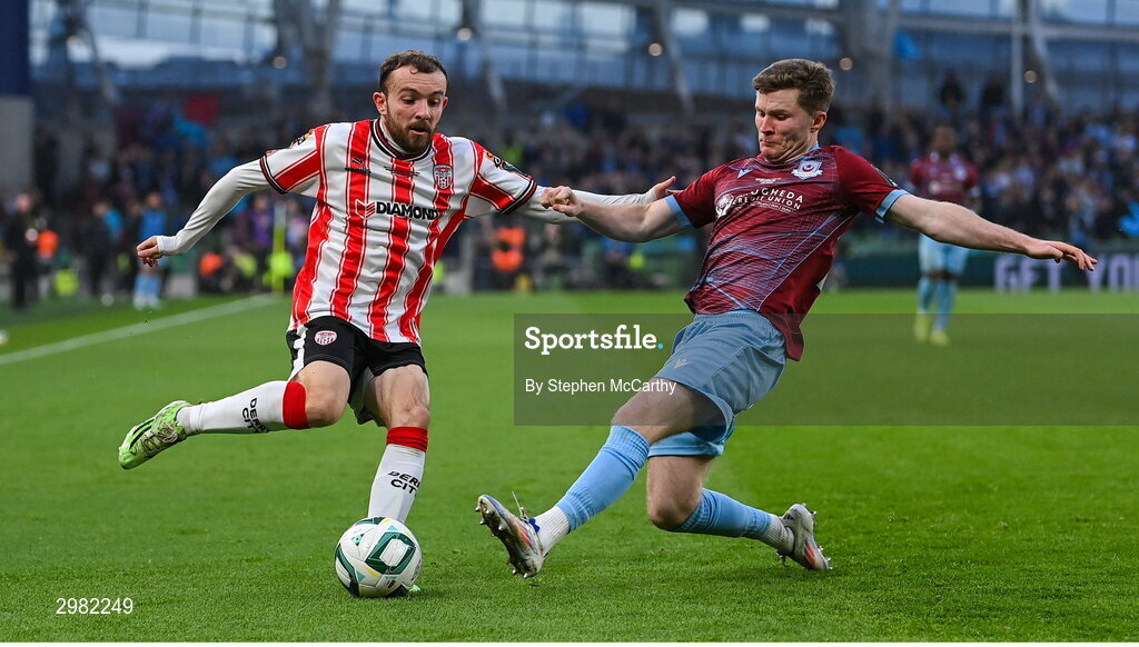 10 November 2024; Paul McMullan of Derry City in action against Conor Kane of Drogheda United during the Sports Direct Men's FAI Cup Final match between Drogheda United and Derry City at the Aviva Stadium in Dublin. Photo by Stephen McCarthy/Sportsfile