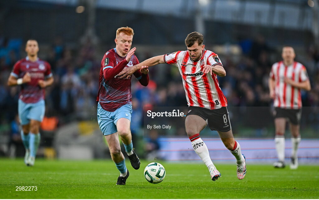 10 November 2024; Will Patching of Derry City in action against Shane Farrell of Drogheda United during the Sports Direct Men's FAI Cup Final match between Drogheda United and Derry City at the Aviva Stadium in Dublin. Photo by Seb Daly/Sportsfile