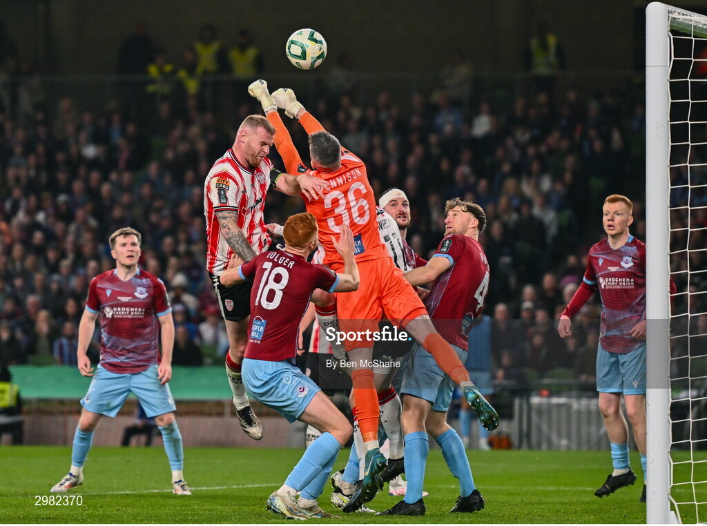 10 November 2024; Mark Connolly of Derry City in action against Drogheda United goalkeeper Luke Dennison during the Sports Direct Men's FAI Cup Final match between Drogheda United and Derry City at the Aviva Stadium in Dublin. Photo by Ben McShane/Sportsfile