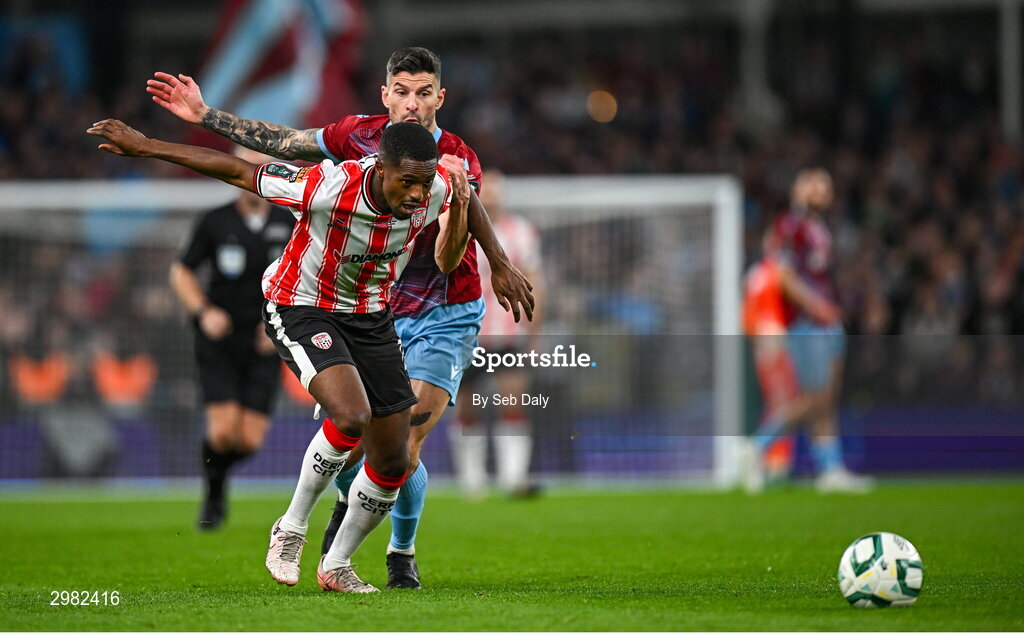 10 November 2024; Sadou Diallo of Derry City in action against Adam Foley of Drogheda United during the Sports Direct Men's FAI Cup Final match between Drogheda United and Derry City at the Aviva Stadium in Dublin. Photo by Seb Daly/Sportsfile