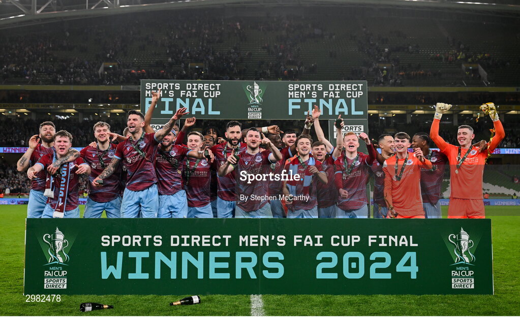 10 November 2024; The Drogheda United team celebrate with the FAI Challenge Cup after the Sports Direct Men's FAI Cup Final match between Drogheda United and Derry City at the Aviva Stadium in Dublin. Photo by Stephen McCarthy/Sportsfile
