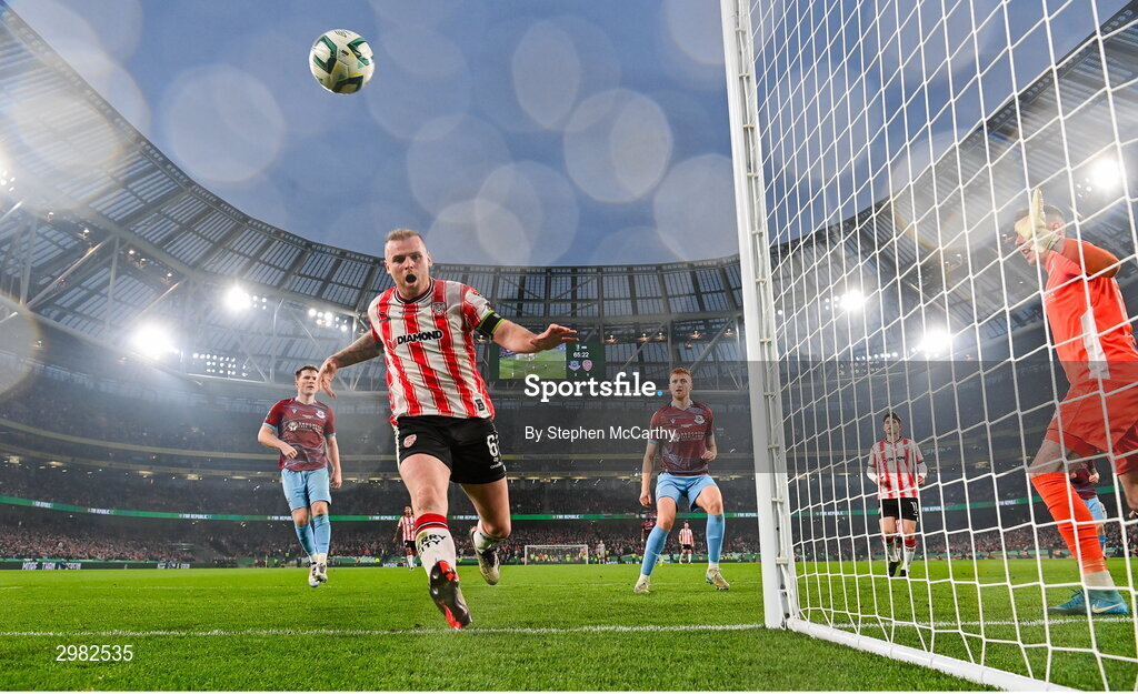10 November 2024; Mark Connolly of Derry City reacts to a missed opportunity on goal during the Sports Direct Men's FAI Cup Final match between Drogheda United and Derry City at the Aviva Stadium in Dublin. Photo by Stephen McCarthy/Sportsfile